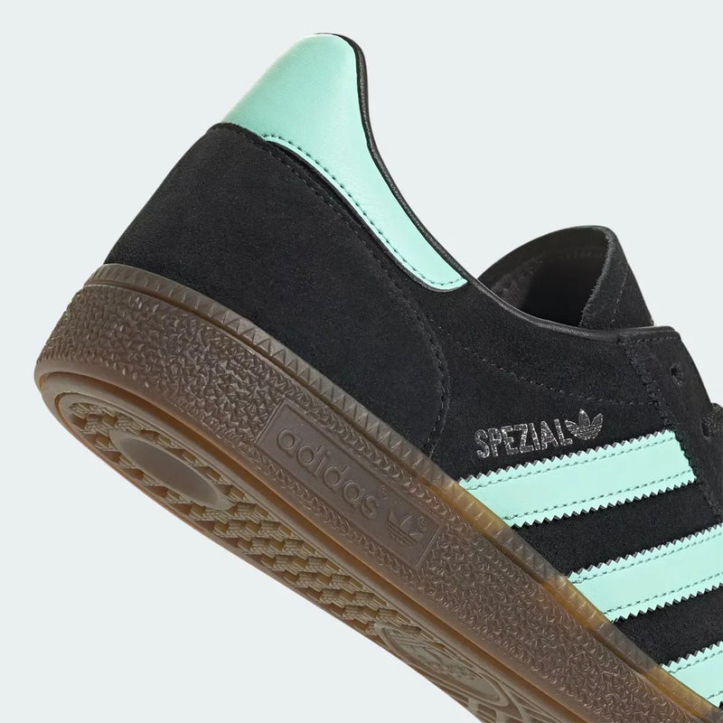 Tênis Adidas Spezial